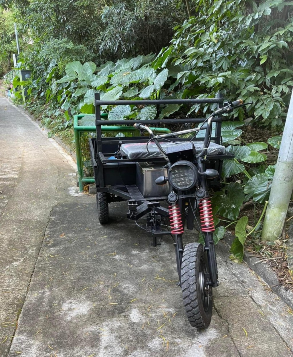 電動三輪車